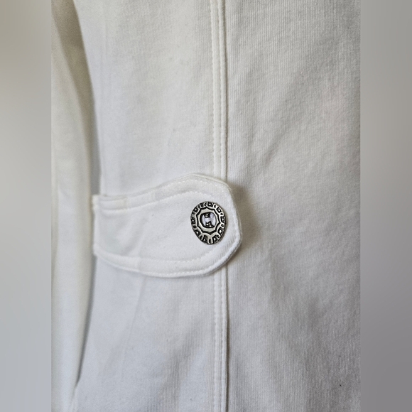 Neon Buddha Off White Sweater Jacket with Oversized Brown Buttons. Size XS - Picture 7 of 10